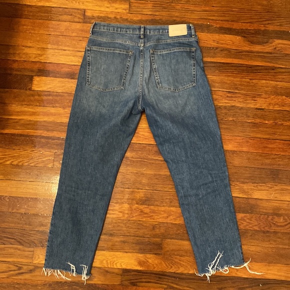 Everlane Cheeky Jean - size 30 - cropped raw hem - Picture 4 of 4